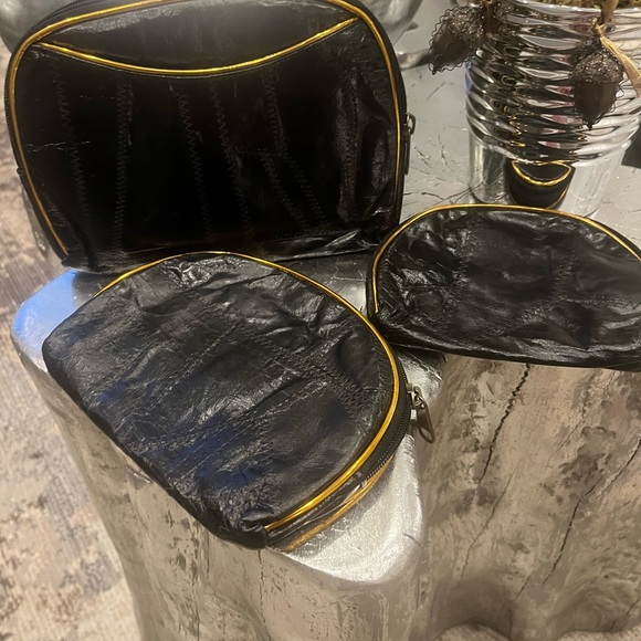 Vintage 1980s Alan Edward three piece pouch set matching black with gold  trim - Picture 14 of 16